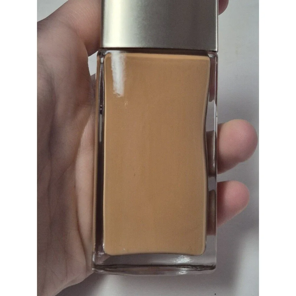 Laura Mercier Flawless Lumiere Radiance Perfecting Foundation 2W2 Butterscotch